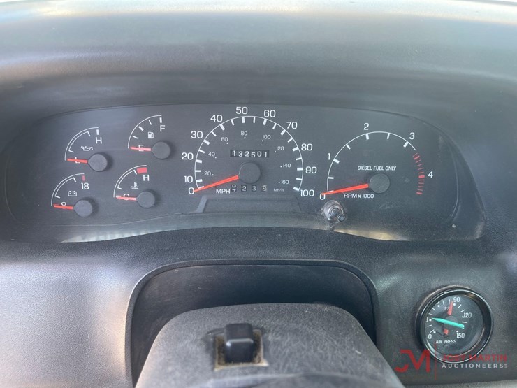 2003-ford-f750-image-41