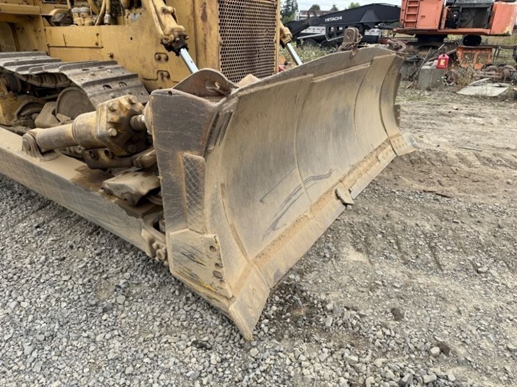 1972-caterpillar-d8h-image-10