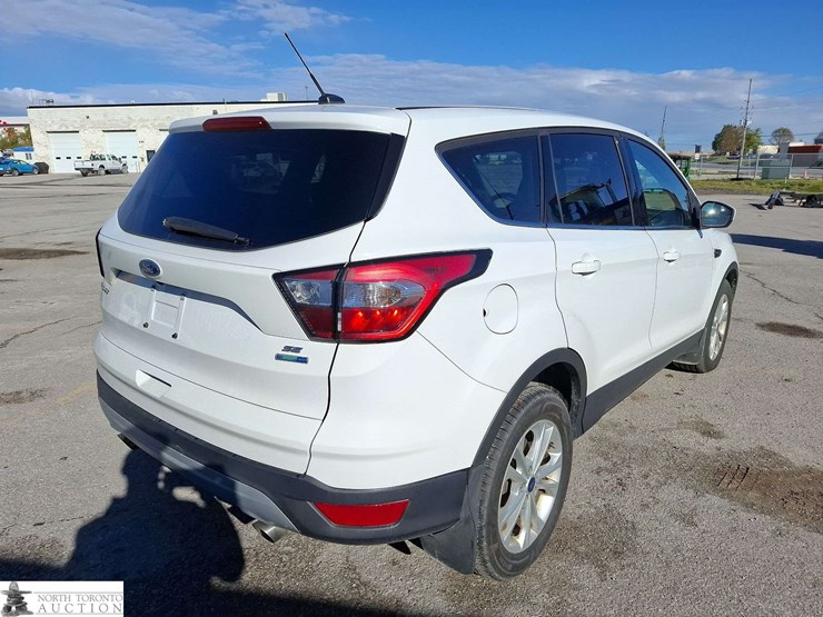 2017-ford-escape-image-5