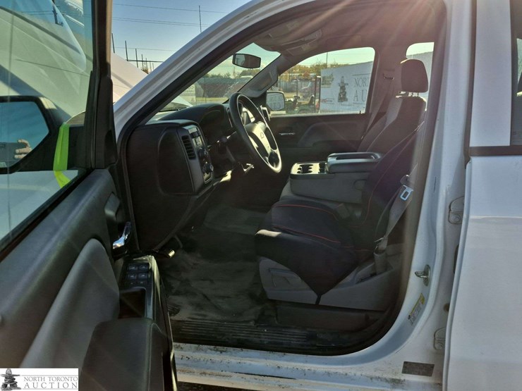 2014-chevrolet-silverado-1500-image-10