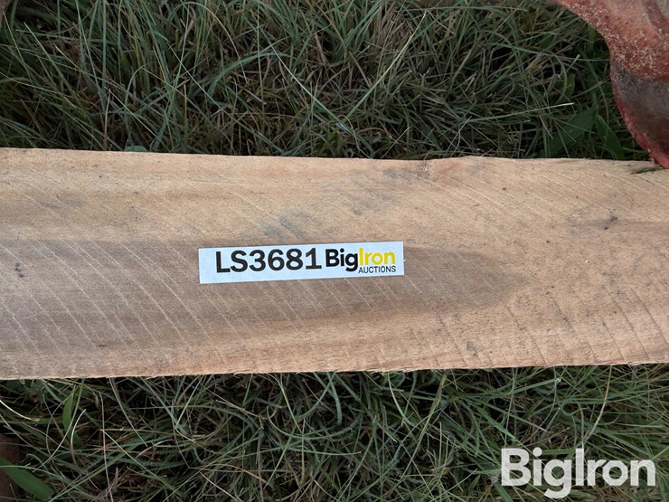 new-holland-276-image-13