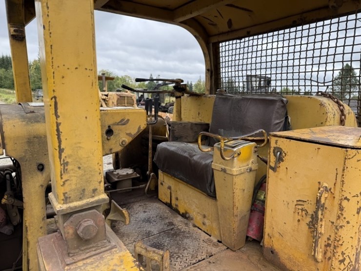 1963-caterpillar-d8h-image-24