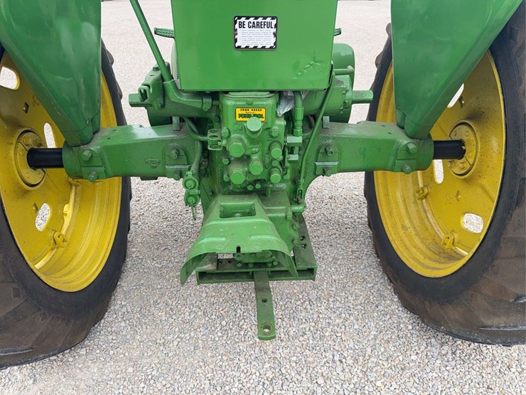 1953-john-deere-60-image-38