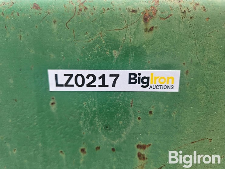 john-deere-158-image-17
