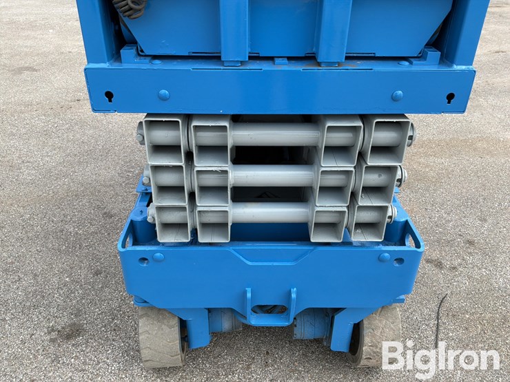 2019-massey-ferguson-730-image-13