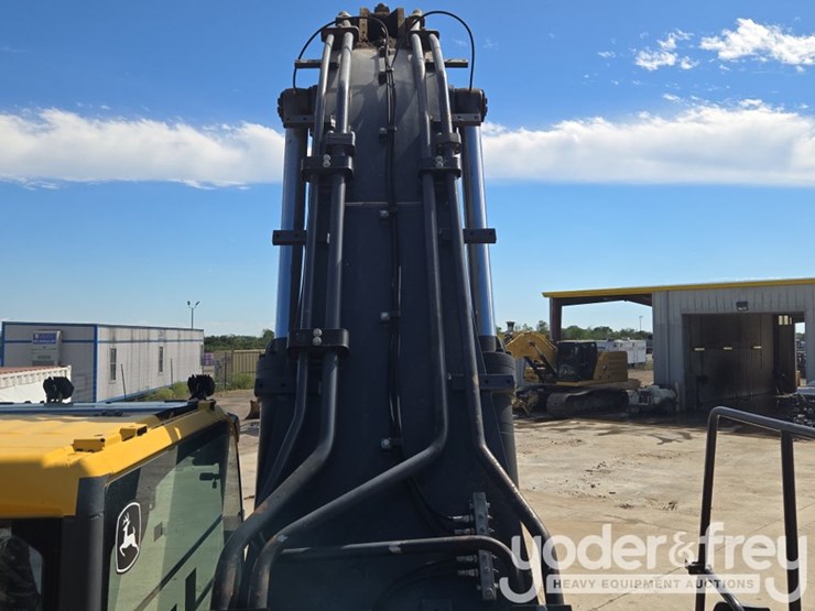 2019-deere-470g-lc-image-49