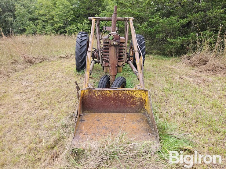1950-john-deere-b-image-2