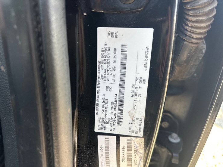 2017-ford-f350-xl-image-73