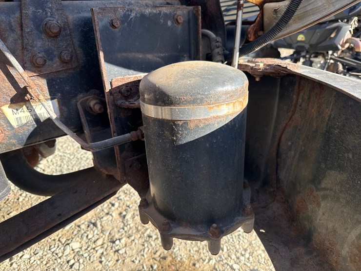 2004-caterpillar-3126-image-23