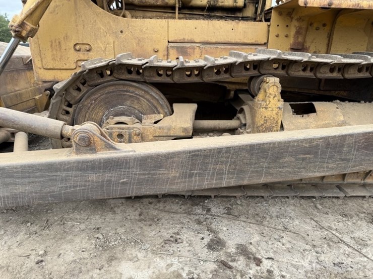 1972-caterpillar-d8h-image-14