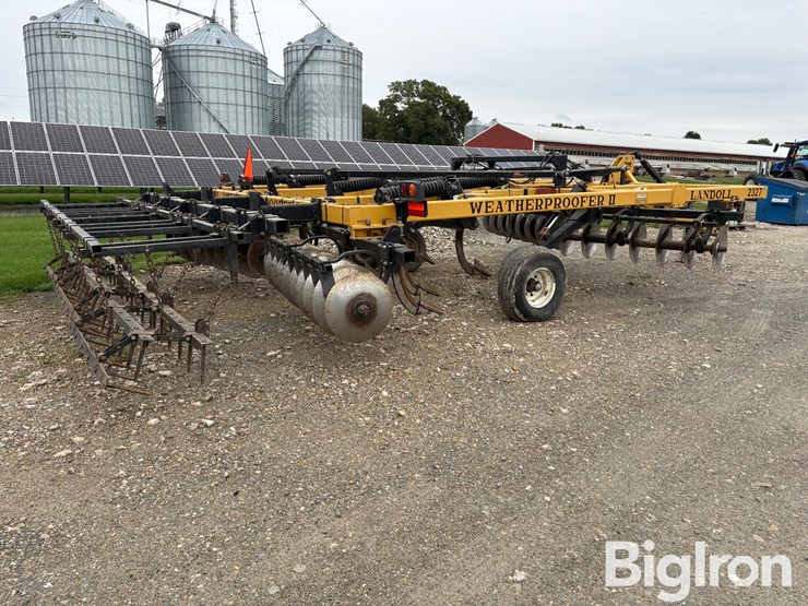 2007-landoll-2327-image-5