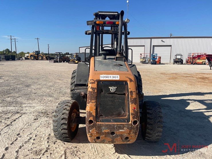 2019-case-588h-image-4