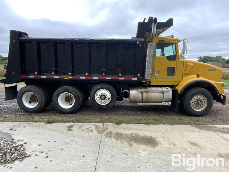 1999-kenworth-t800-image-4