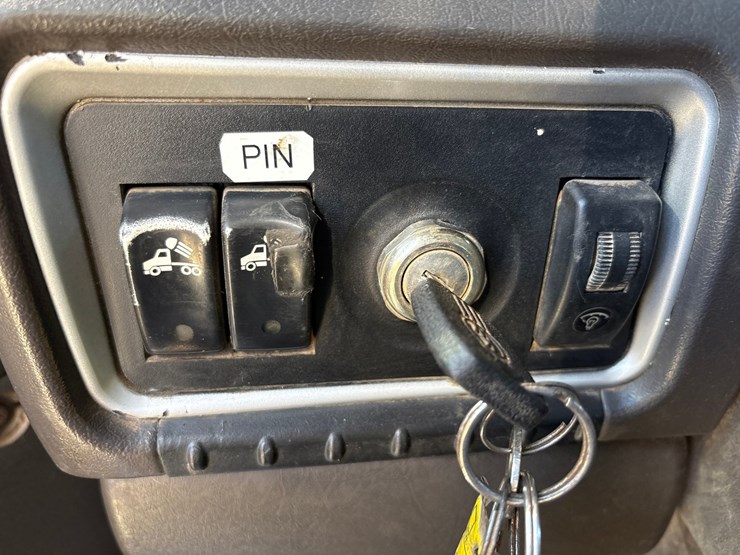 2009-kenworth-t800-image-88