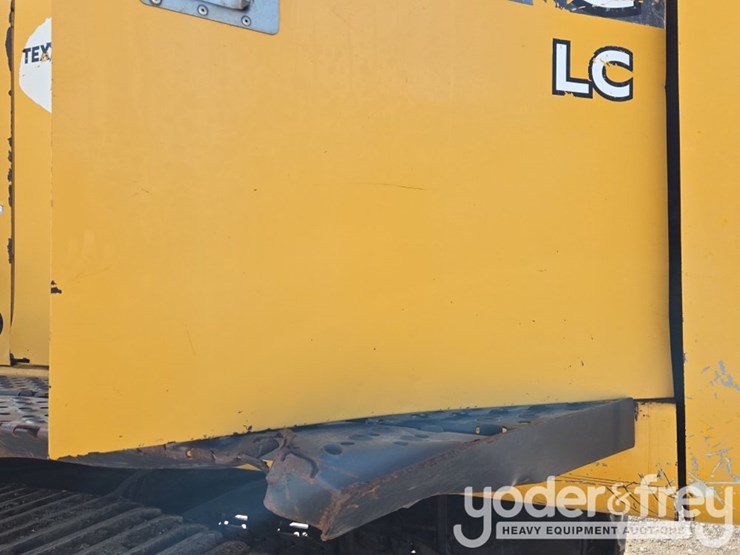 2019-deere-470g-lc-image-40