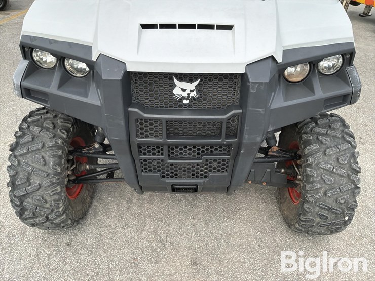 2021-bobcat-3400-image-12