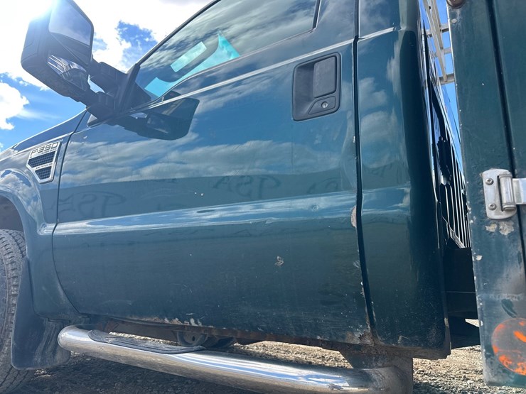 2009-ford-f350-image-19