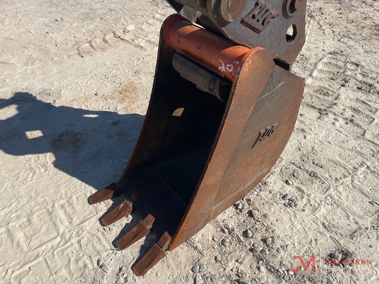 john-deere-75-image-12