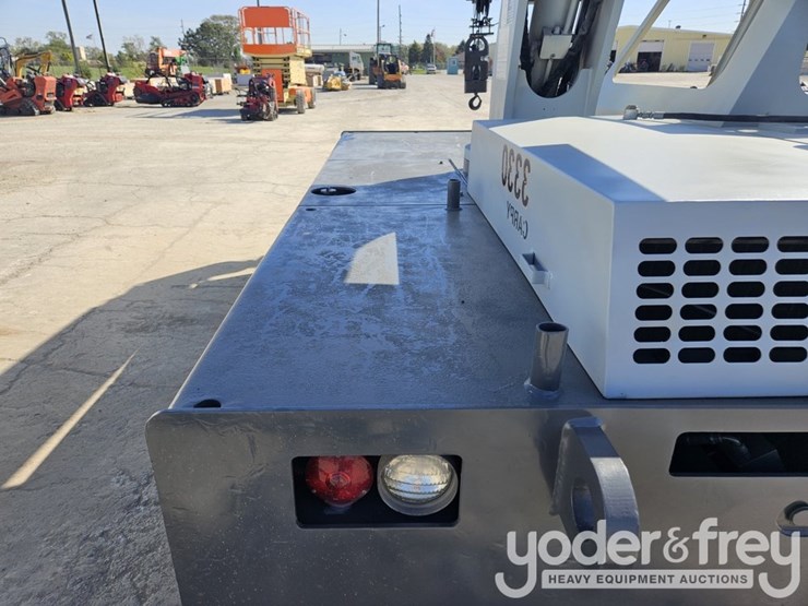 2008-shuttlelift-3330fl-image-16