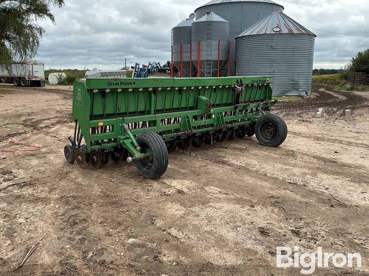 great-plains-solid-stand-15-image-3