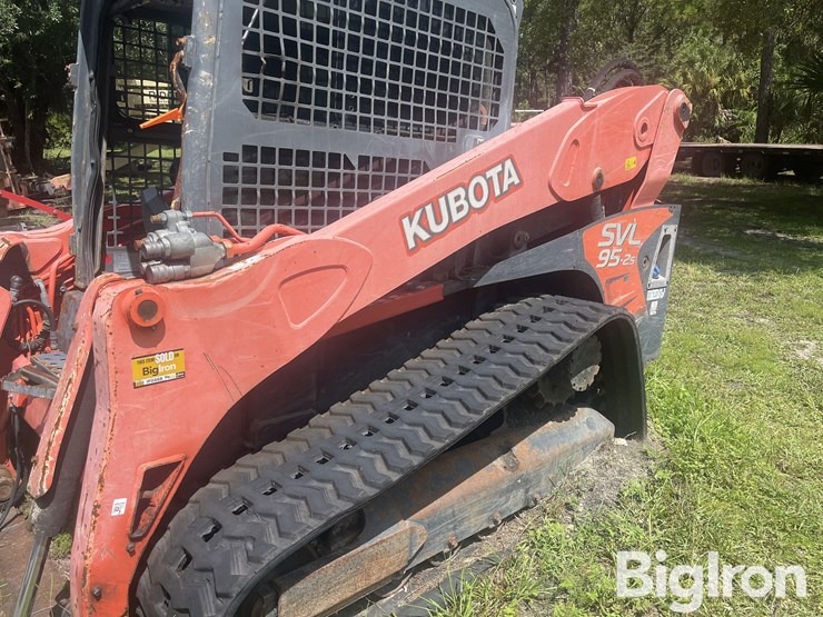 2019-kubota-svl95-2s-image-10