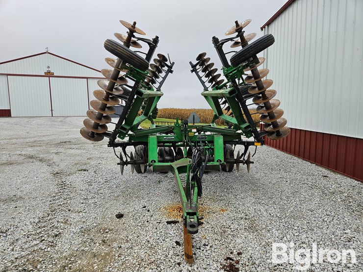 john-deere-630-image-2