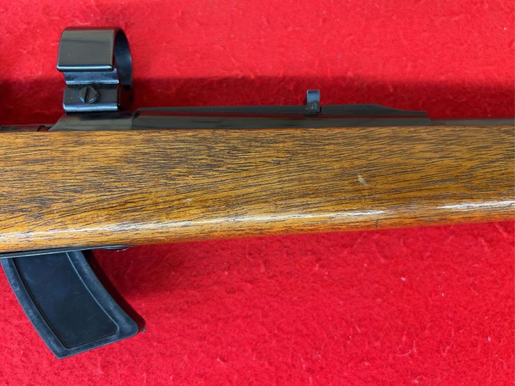 remingtonn-model-581-.22-lr-bolt-action-rifle-image-9