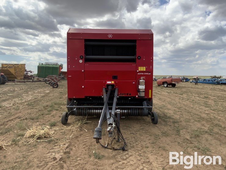 2021-massey-ferguson-2956a-image-2
