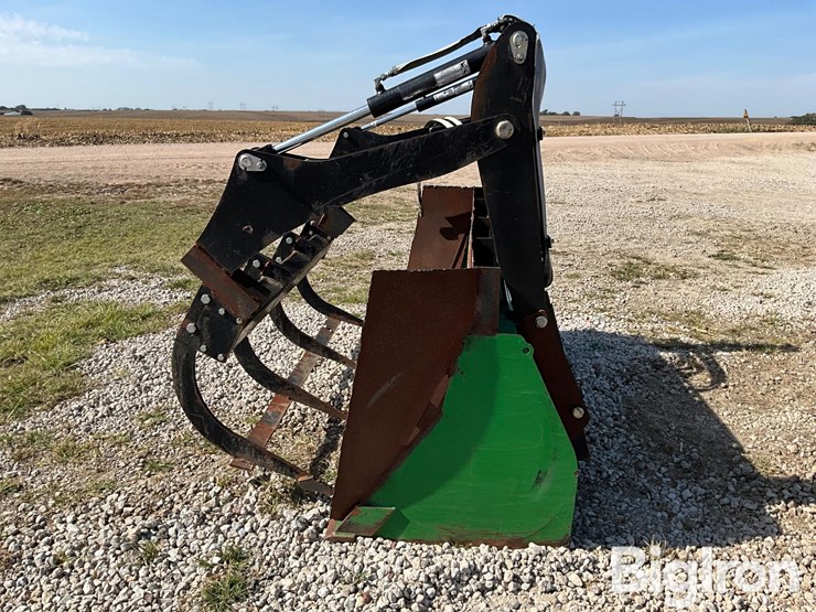 john-deere-7-image-8