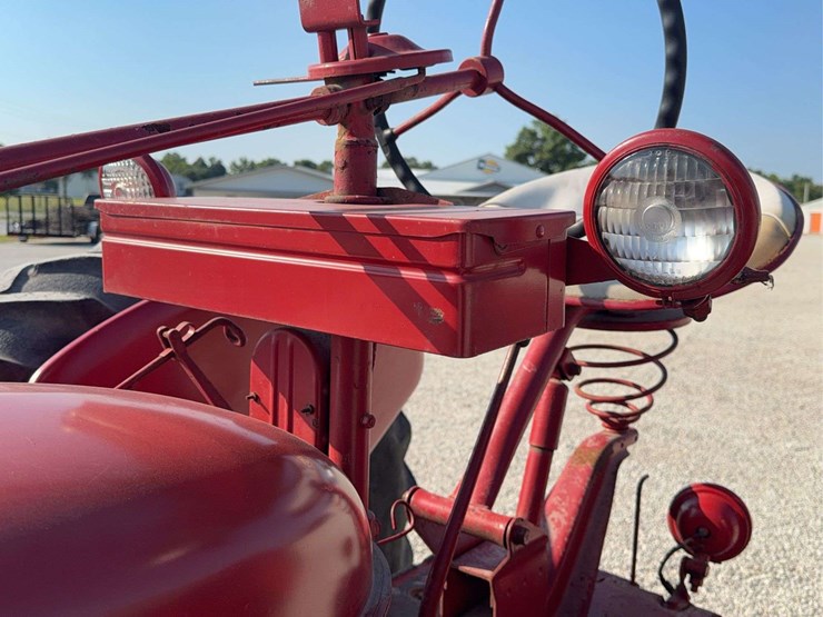 farmall-super-h-image-39