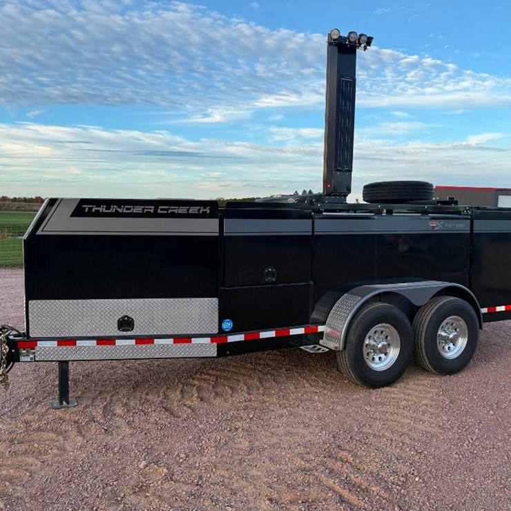 2023 THUNDER CREEK EQUIPMENT FST 990