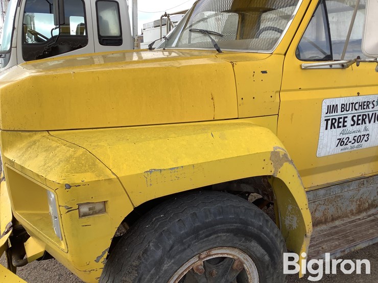 1985-ford-f700-image-12