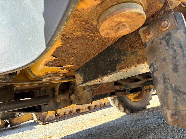 caterpillar-th360b-image-61