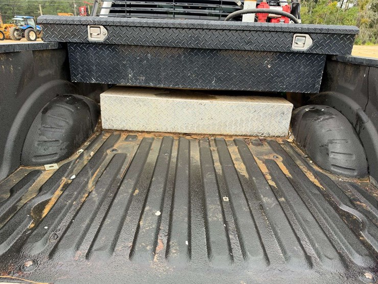 ford-f250-xl-image-15