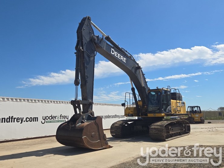 2019-deere-470g-lc-image-1