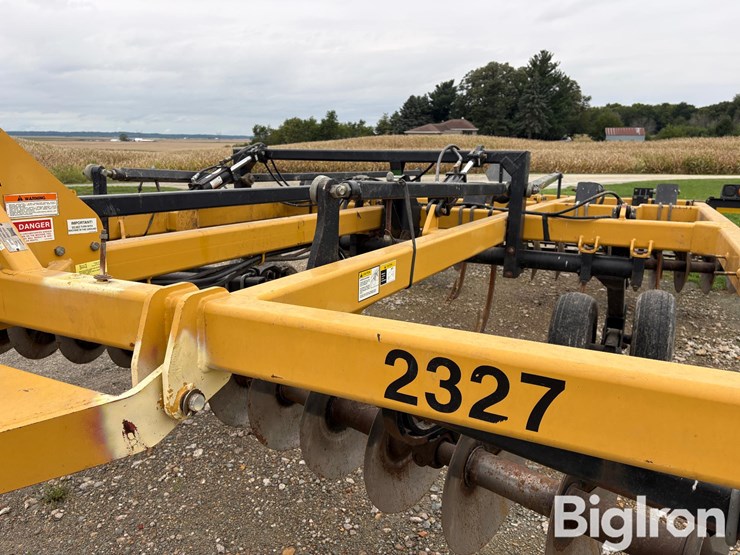 2007-landoll-2327-image-18