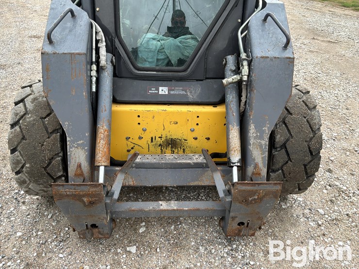 2006-new-holland-ls180-image-10