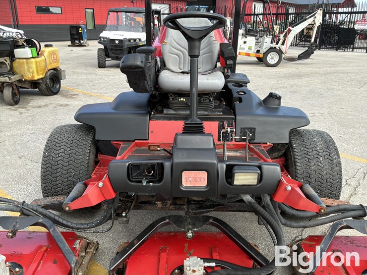 massey-ferguson-730-image-14