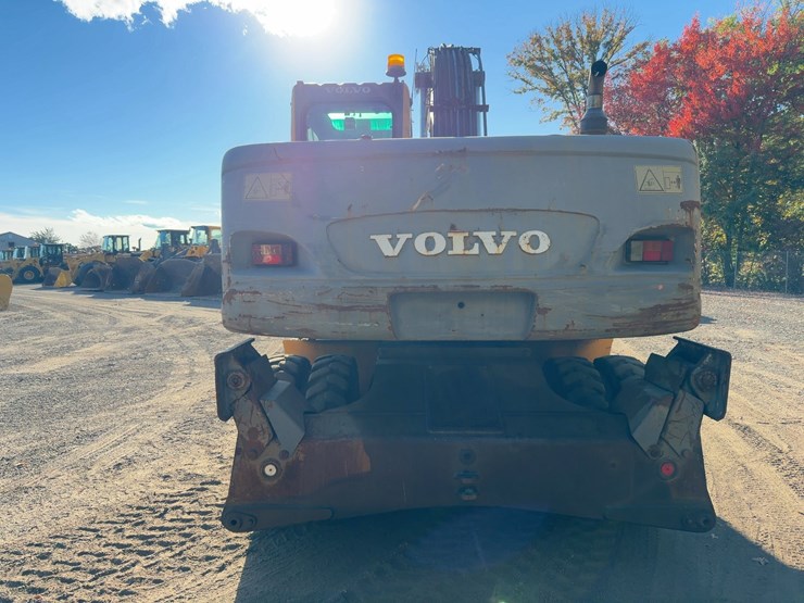 2005-volvo-ew180b-image-4