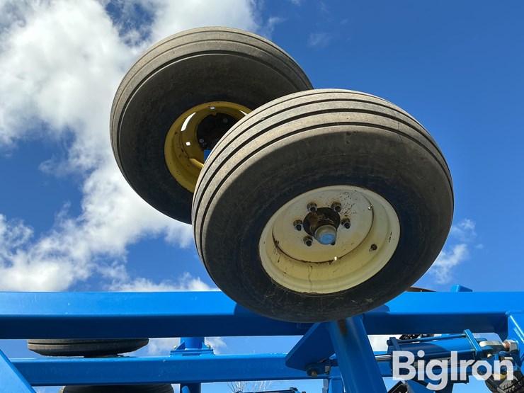 2009-landoll-6230-29-image-16
