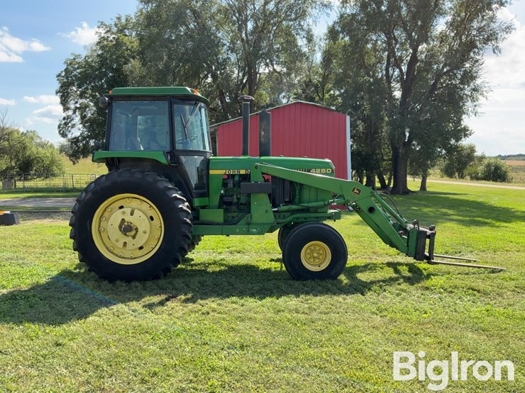 1985-john-deere-4250-image-4