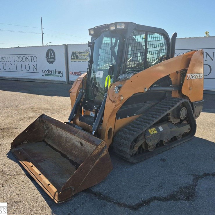 2023 CASE TR270B