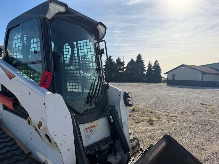 2019-bobcat-t650-image-17