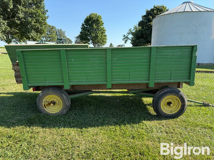 deere-tires-image-4