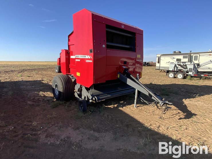 2021-massey-ferguson-2956a-image-3