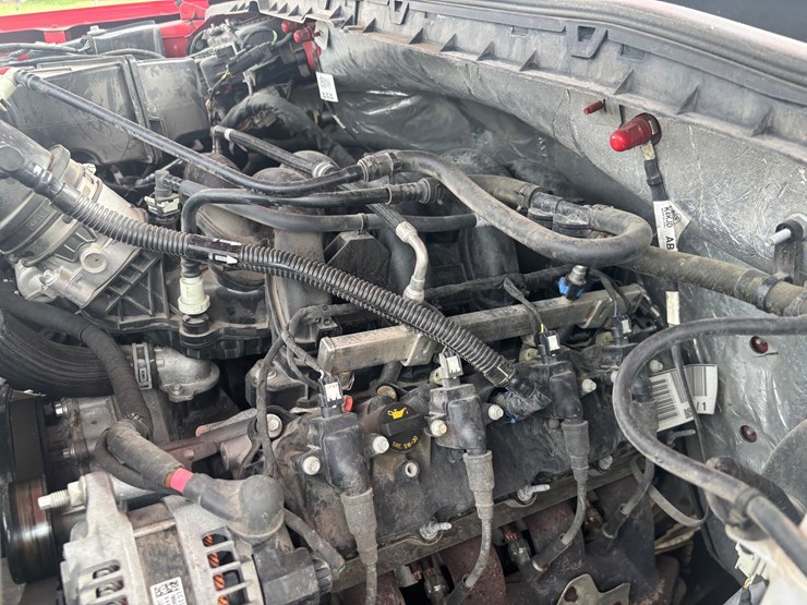 2022-ford-f250-image-30