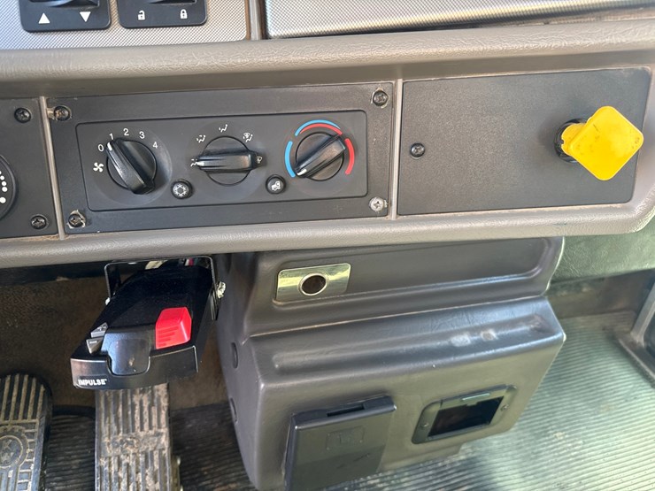 2020-kenworth-t270-image-50