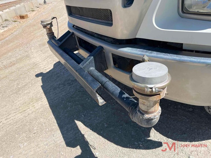 2015-ford-f750-image-5