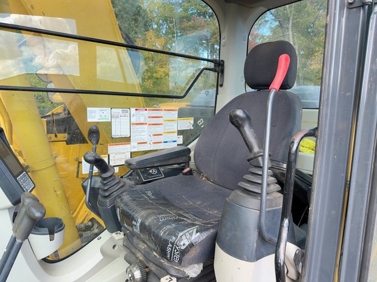 2015-kobelco-sk140sr-lc-3-image-38