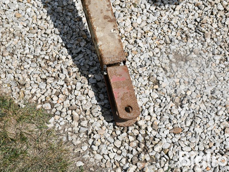 hayrack-w/-contents-image-9